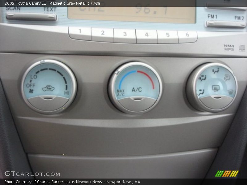 Magnetic Gray Metallic / Ash 2009 Toyota Camry LE