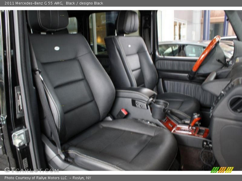 Front Seat of 2011 G 55 AMG
