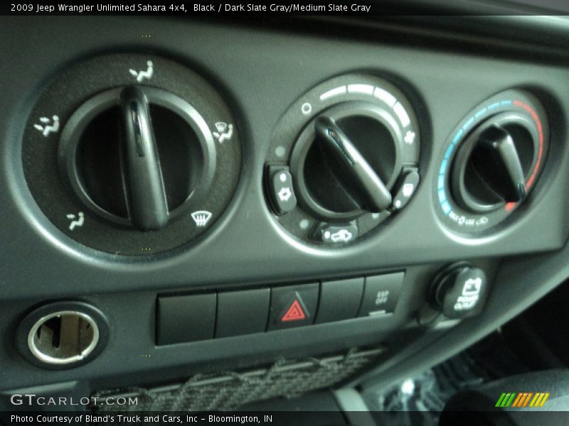 Black / Dark Slate Gray/Medium Slate Gray 2009 Jeep Wrangler Unlimited Sahara 4x4