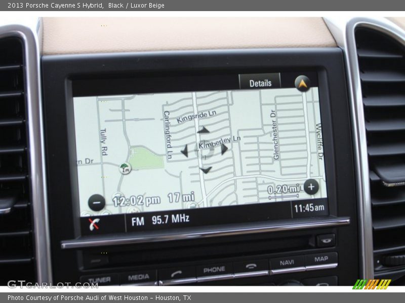 Navigation of 2013 Cayenne S Hybrid