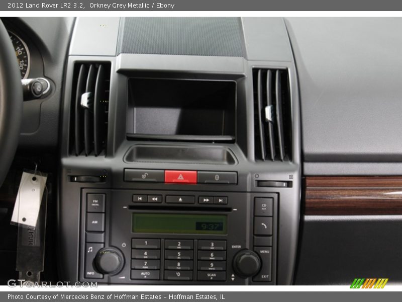 Orkney Grey Metallic / Ebony 2012 Land Rover LR2 3.2