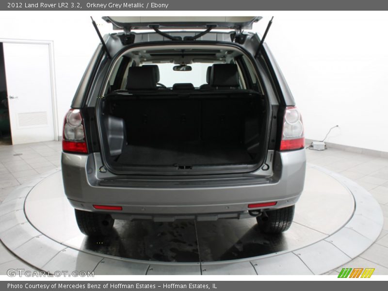  2012 LR2 3.2 Trunk