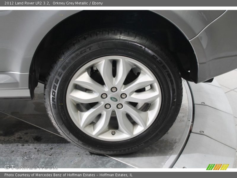 Orkney Grey Metallic / Ebony 2012 Land Rover LR2 3.2