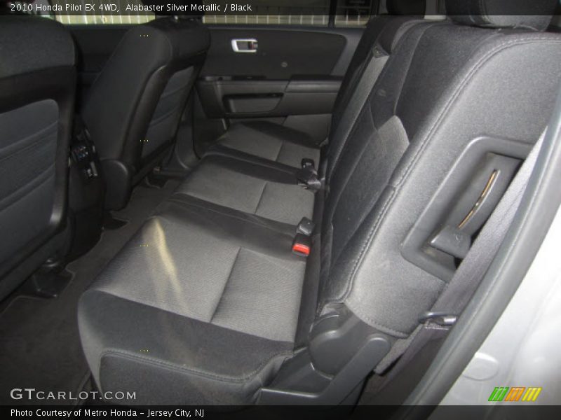 Alabaster Silver Metallic / Black 2010 Honda Pilot EX 4WD