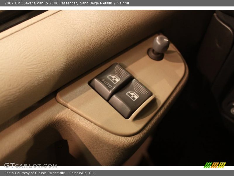 Sand Beige Metallic / Neutral 2007 GMC Savana Van LS 3500 Passenger
