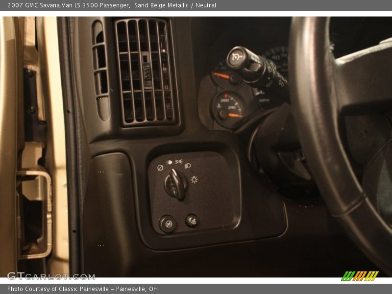 Sand Beige Metallic / Neutral 2007 GMC Savana Van LS 3500 Passenger