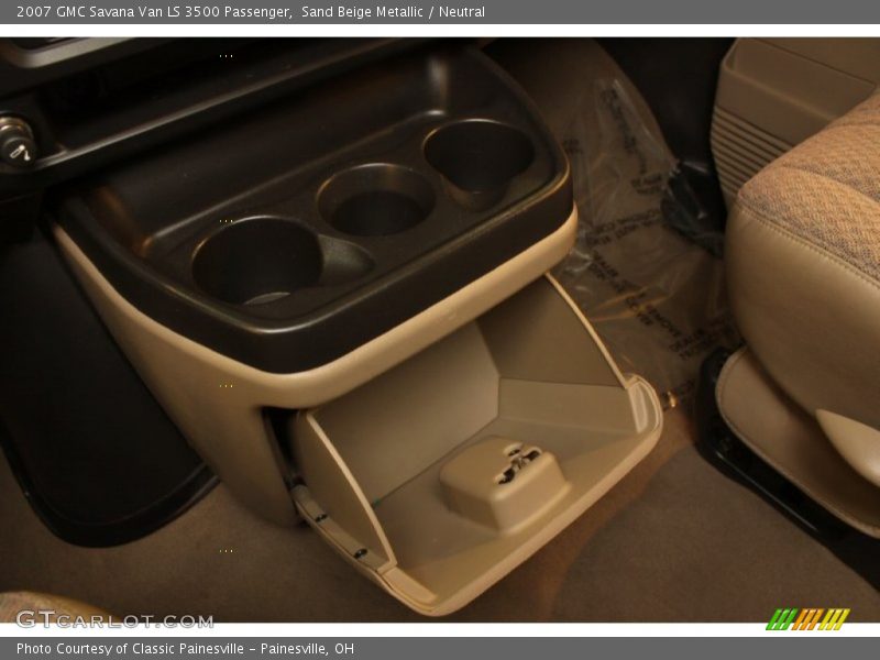 Sand Beige Metallic / Neutral 2007 GMC Savana Van LS 3500 Passenger