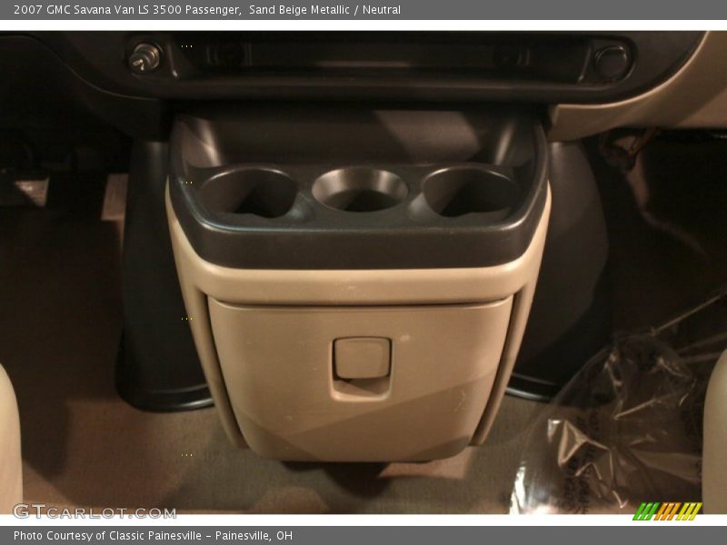 Sand Beige Metallic / Neutral 2007 GMC Savana Van LS 3500 Passenger