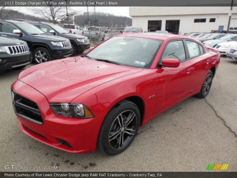 Front 3/4 View of 2013 Charger R/T Plus AWD