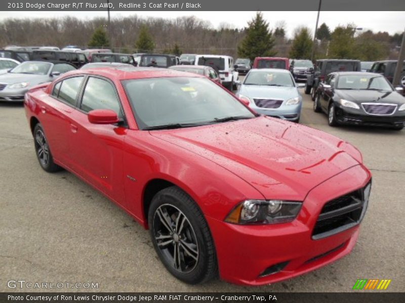 Front 3/4 View of 2013 Charger R/T Plus AWD