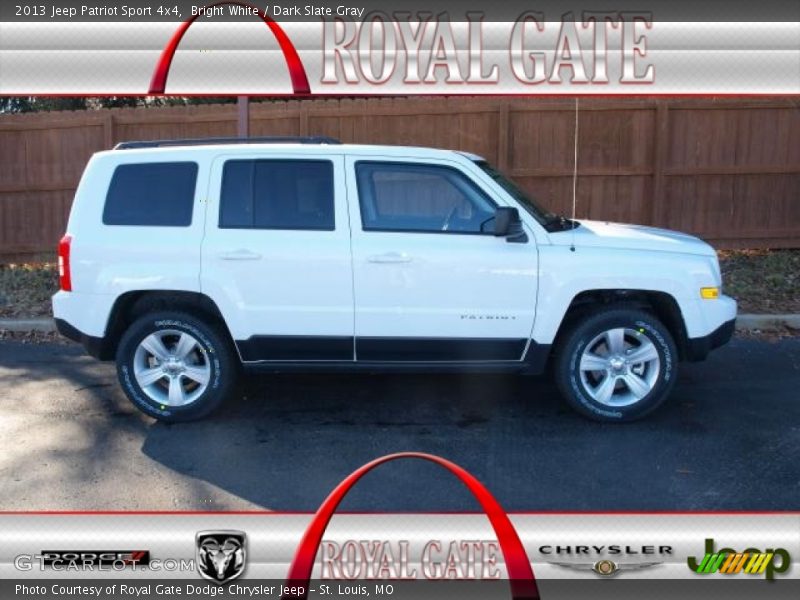 Bright White / Dark Slate Gray 2013 Jeep Patriot Sport 4x4