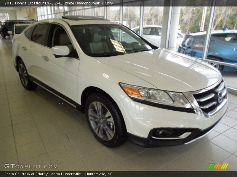 White Diamond Pearl / Ivory 2013 Honda Crosstour EX-L V-6