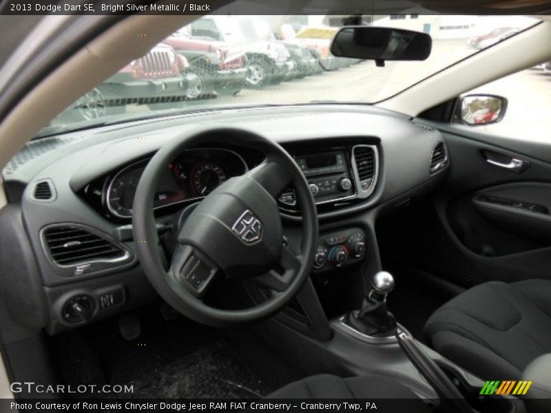 Bright Silver Metallic / Black 2013 Dodge Dart SE