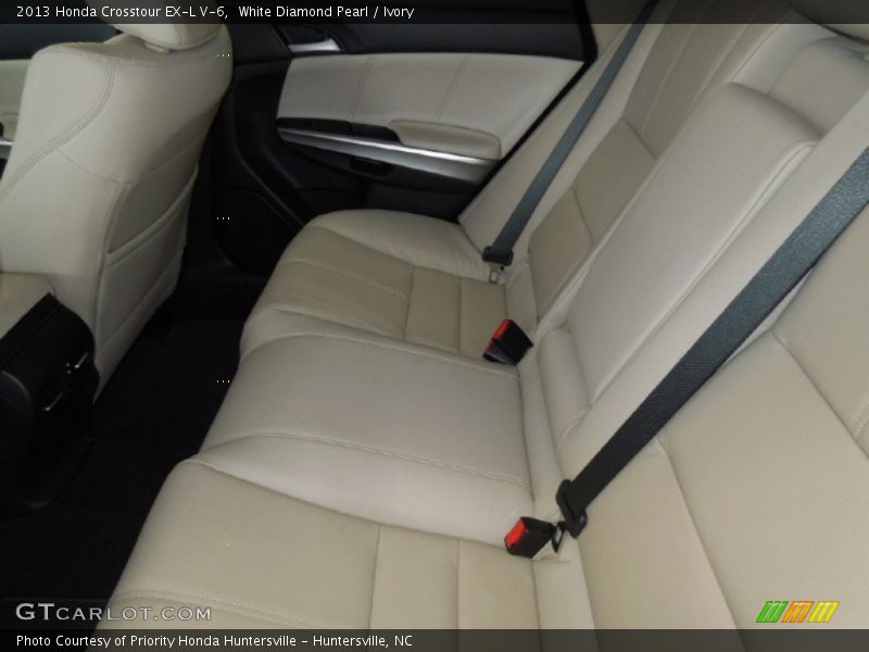 White Diamond Pearl / Ivory 2013 Honda Crosstour EX-L V-6