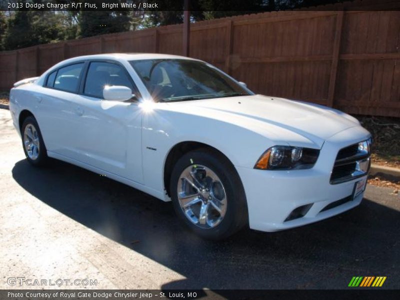 Bright White / Black 2013 Dodge Charger R/T Plus