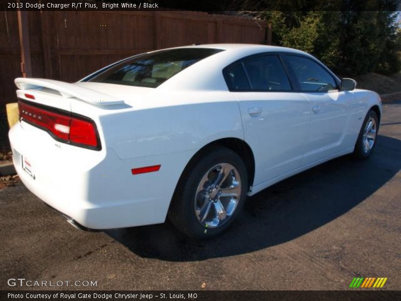 Bright White / Black 2013 Dodge Charger R/T Plus