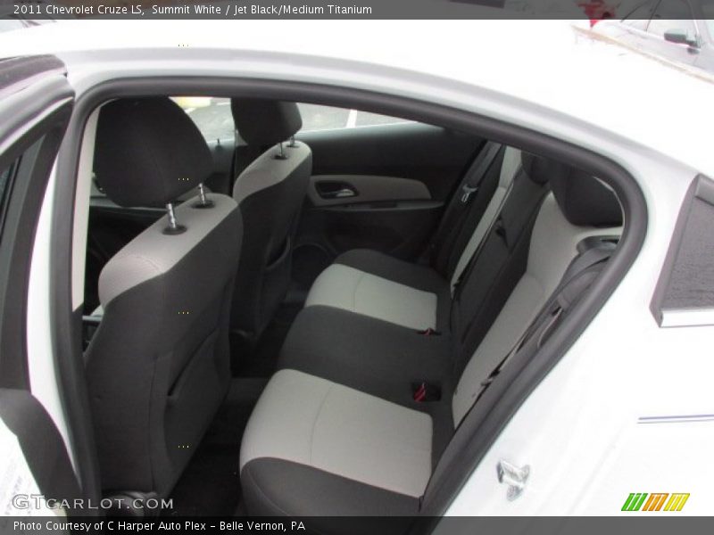 Summit White / Jet Black/Medium Titanium 2011 Chevrolet Cruze LS