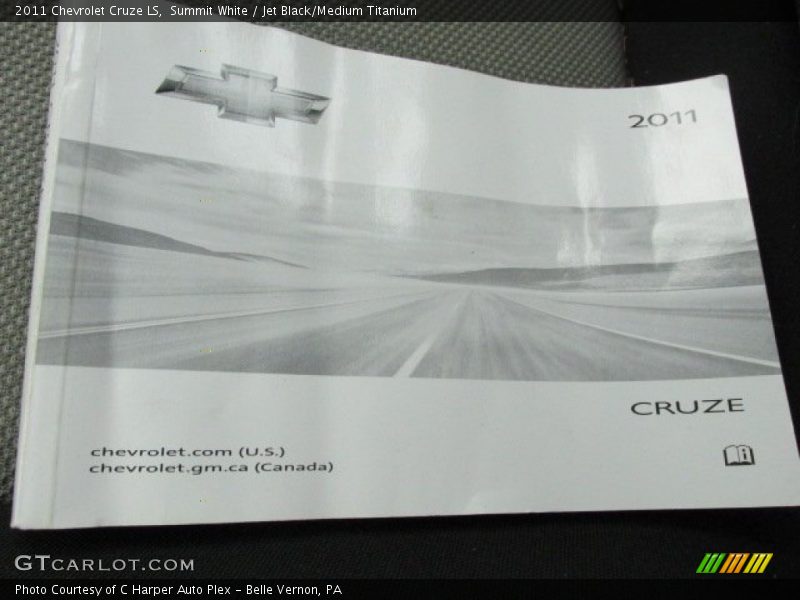 Summit White / Jet Black/Medium Titanium 2011 Chevrolet Cruze LS