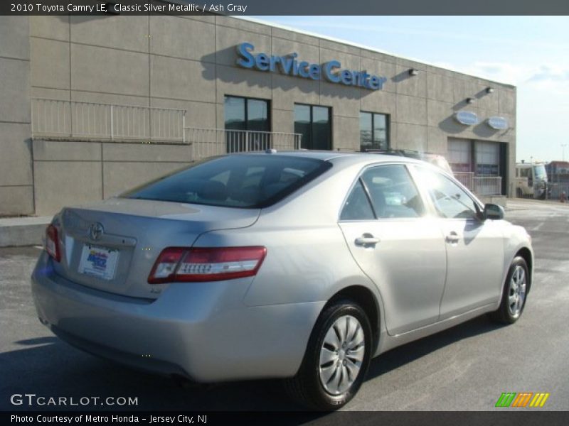 Classic Silver Metallic / Ash Gray 2010 Toyota Camry LE