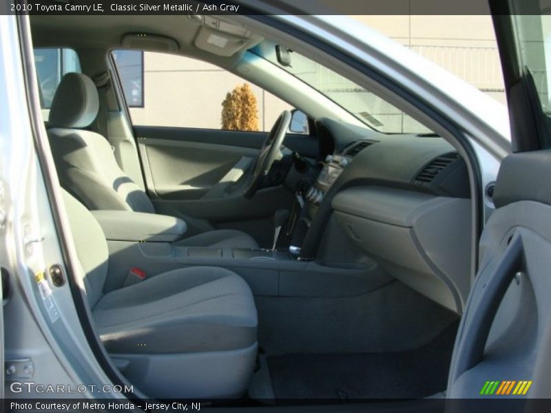 Classic Silver Metallic / Ash Gray 2010 Toyota Camry LE