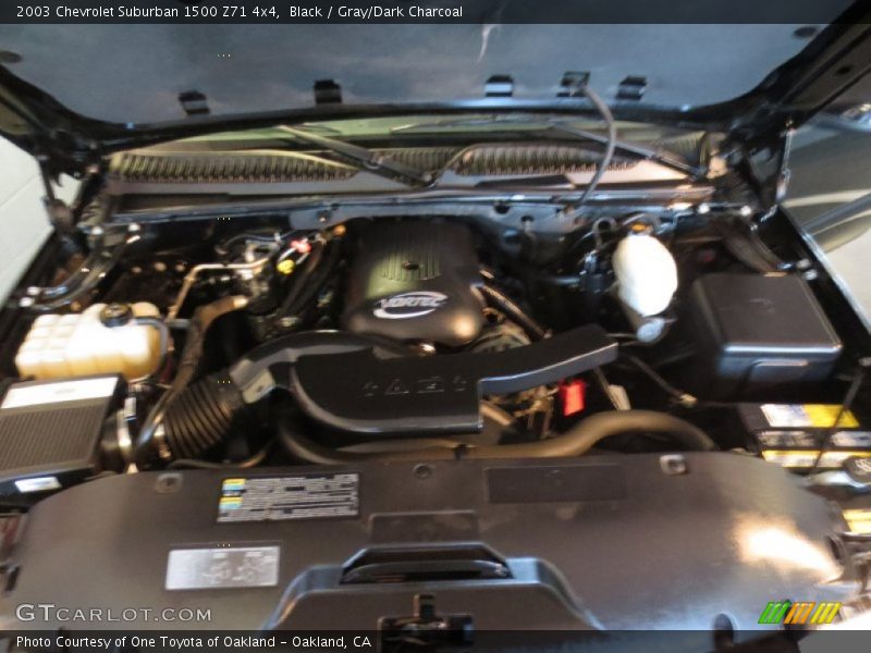 Black / Gray/Dark Charcoal 2003 Chevrolet Suburban 1500 Z71 4x4