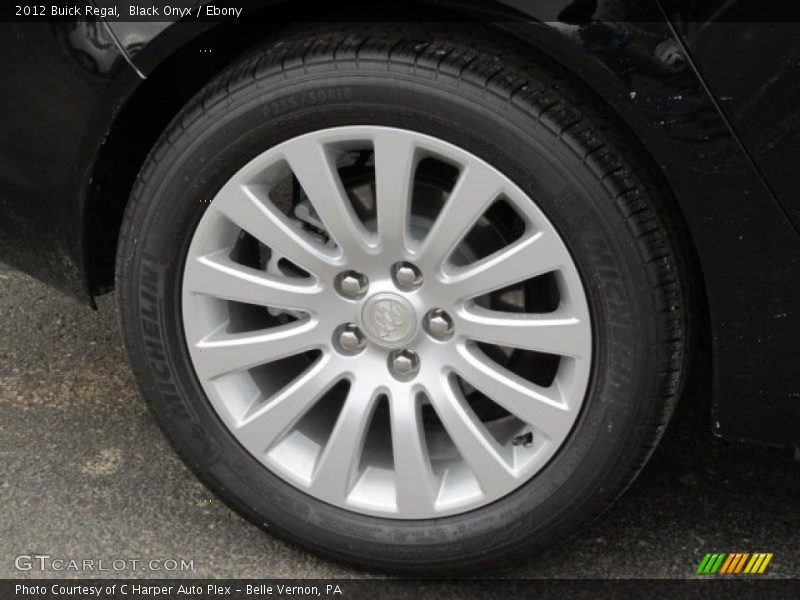 Black Onyx / Ebony 2012 Buick Regal