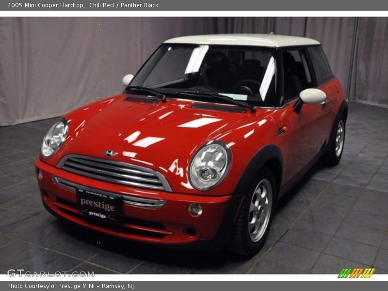 Chili Red / Panther Black 2005 Mini Cooper Hardtop