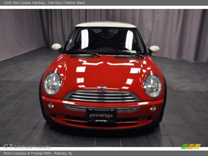 Chili Red / Panther Black 2005 Mini Cooper Hardtop