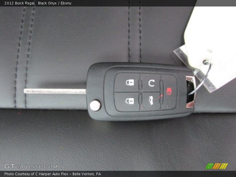 Black Onyx / Ebony 2012 Buick Regal