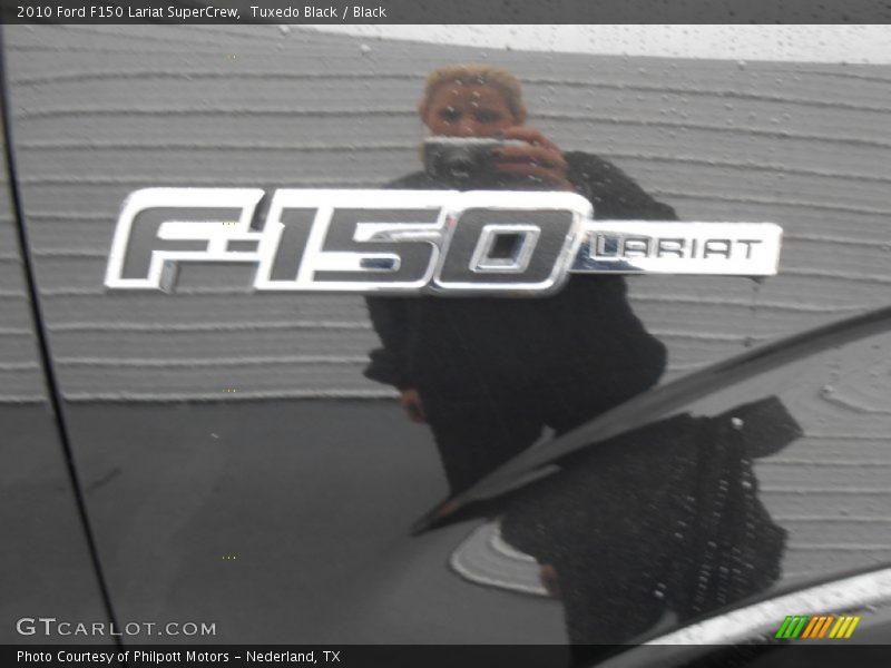 Tuxedo Black / Black 2010 Ford F150 Lariat SuperCrew