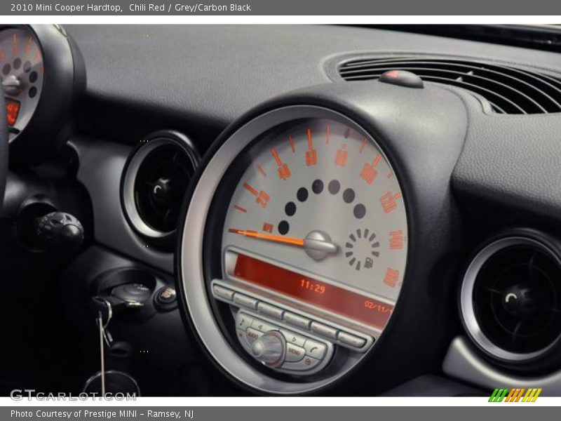 Chili Red / Grey/Carbon Black 2010 Mini Cooper Hardtop