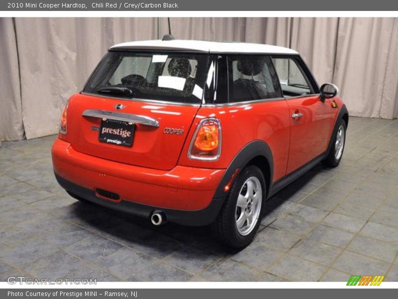 Chili Red / Grey/Carbon Black 2010 Mini Cooper Hardtop