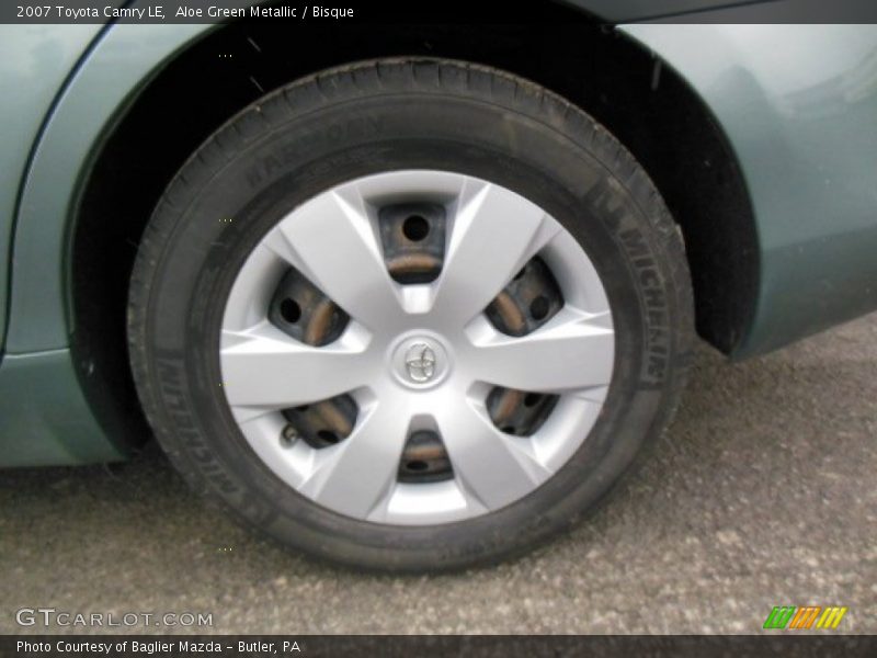Aloe Green Metallic / Bisque 2007 Toyota Camry LE