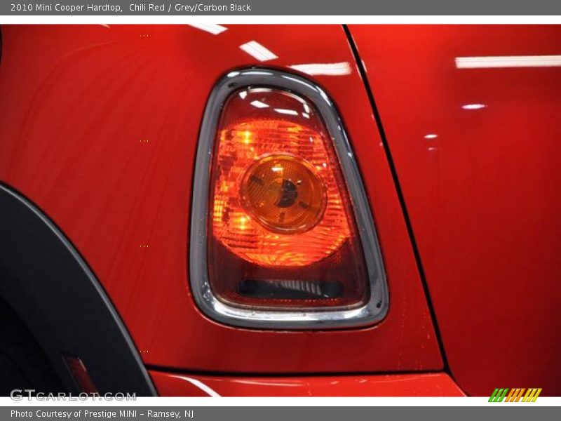 Chili Red / Grey/Carbon Black 2010 Mini Cooper Hardtop
