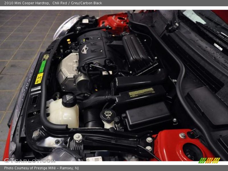 Chili Red / Grey/Carbon Black 2010 Mini Cooper Hardtop