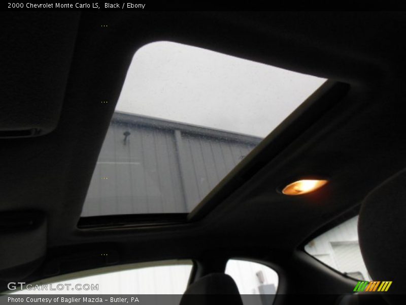 Black / Ebony 2000 Chevrolet Monte Carlo LS