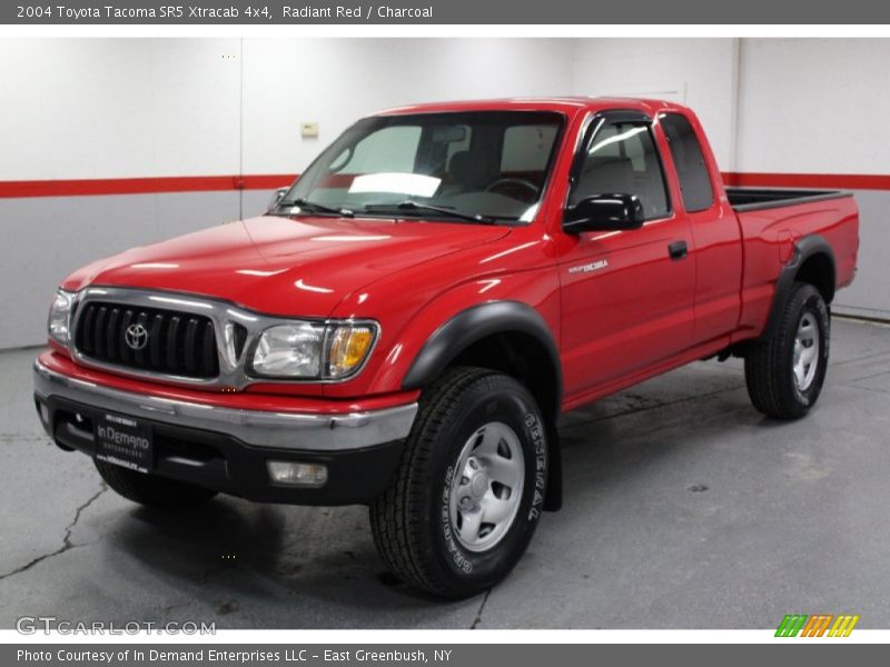 Radiant Red / Charcoal 2004 Toyota Tacoma SR5 Xtracab 4x4