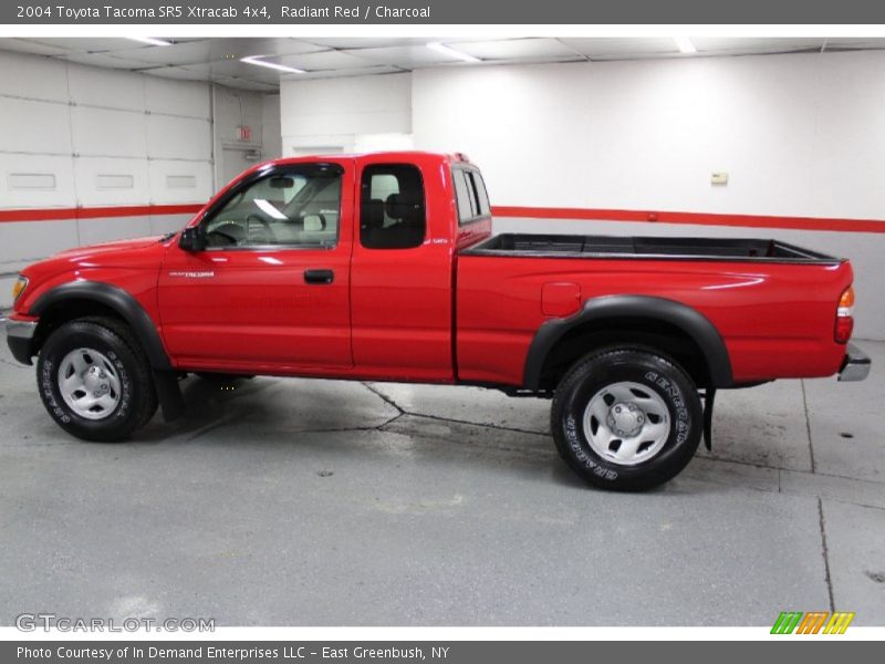 Radiant Red / Charcoal 2004 Toyota Tacoma SR5 Xtracab 4x4