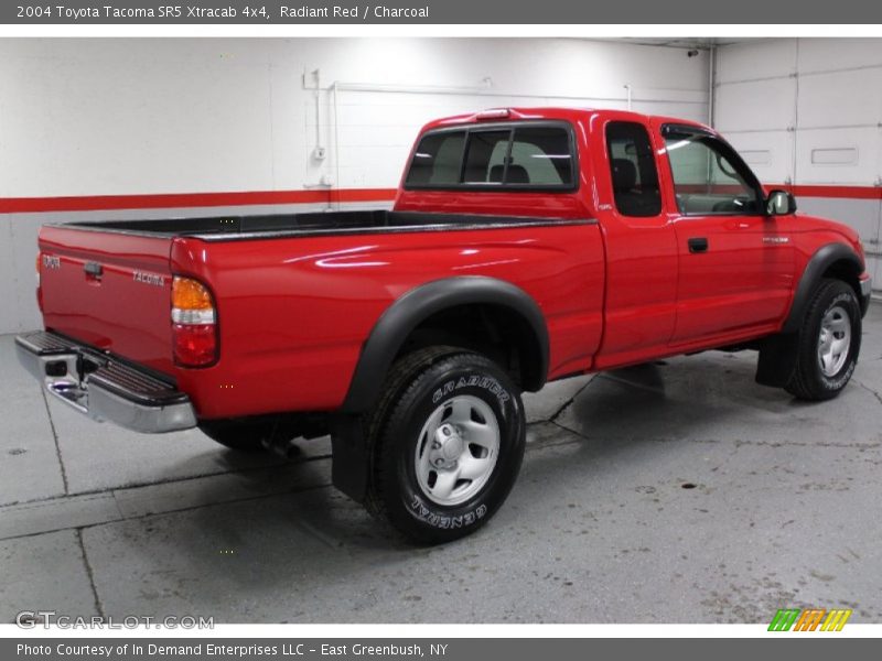 Radiant Red / Charcoal 2004 Toyota Tacoma SR5 Xtracab 4x4