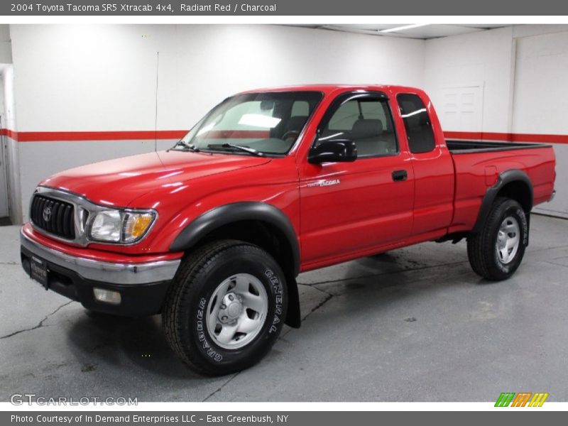 Radiant Red / Charcoal 2004 Toyota Tacoma SR5 Xtracab 4x4