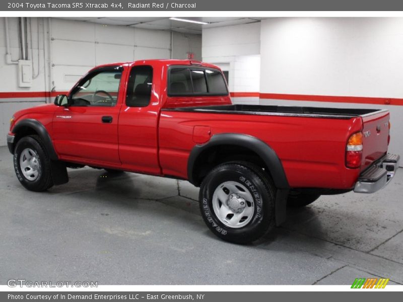Radiant Red / Charcoal 2004 Toyota Tacoma SR5 Xtracab 4x4