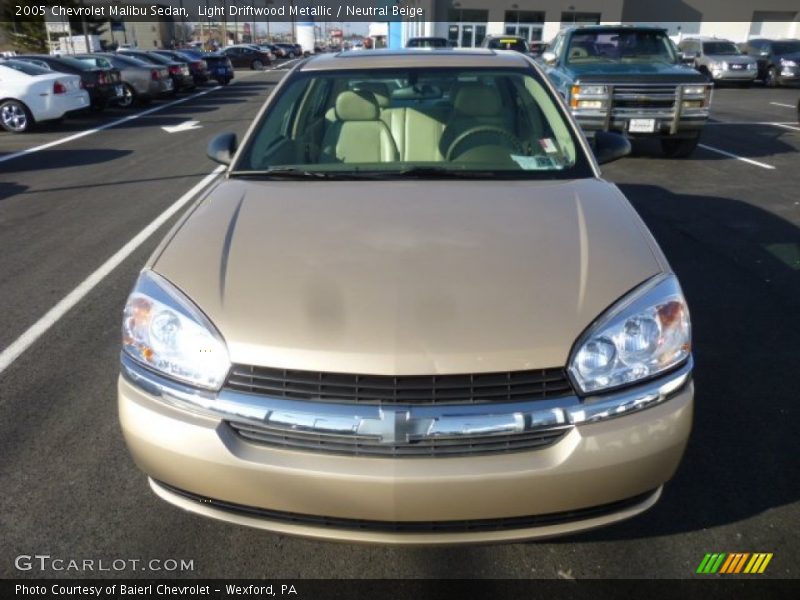 Light Driftwood Metallic / Neutral Beige 2005 Chevrolet Malibu Sedan