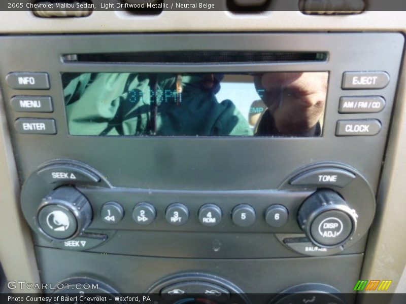 Light Driftwood Metallic / Neutral Beige 2005 Chevrolet Malibu Sedan