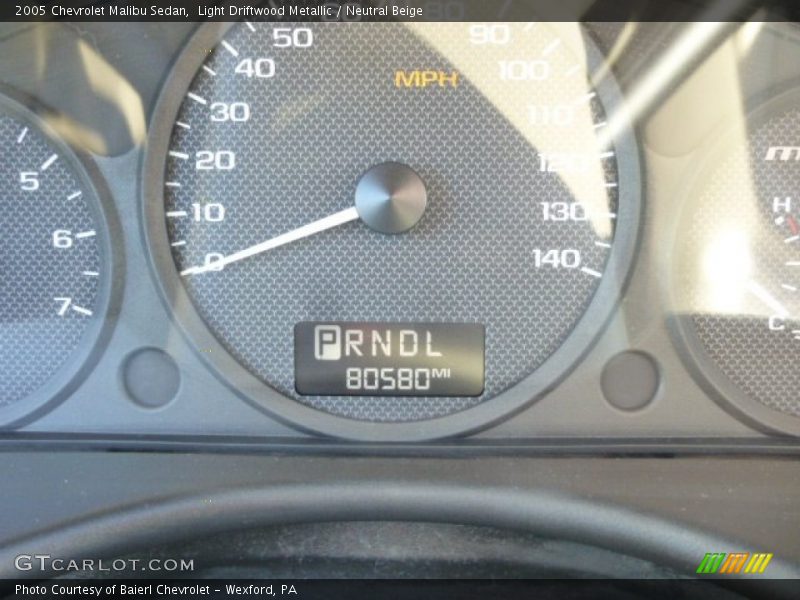 Light Driftwood Metallic / Neutral Beige 2005 Chevrolet Malibu Sedan