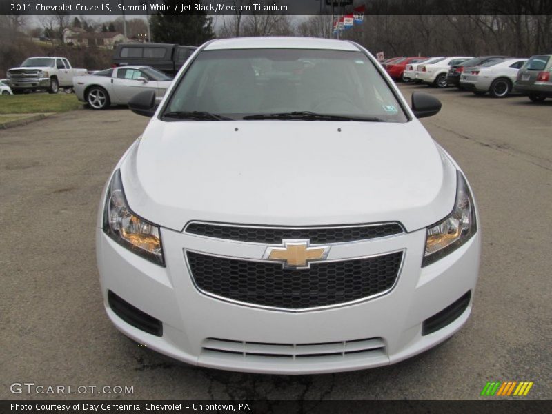 Summit White / Jet Black/Medium Titanium 2011 Chevrolet Cruze LS