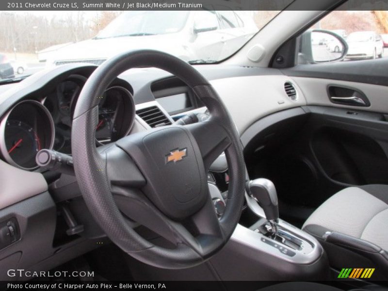 Summit White / Jet Black/Medium Titanium 2011 Chevrolet Cruze LS