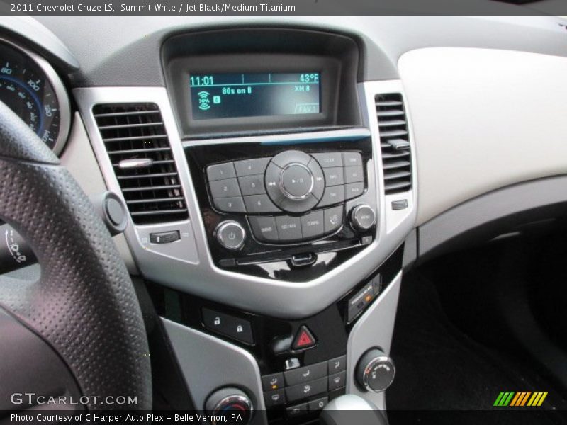 Summit White / Jet Black/Medium Titanium 2011 Chevrolet Cruze LS