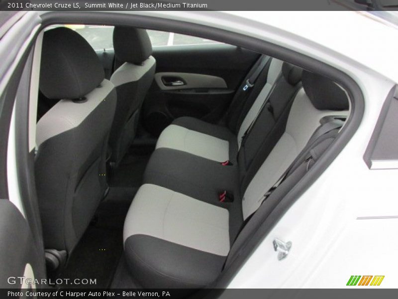 Summit White / Jet Black/Medium Titanium 2011 Chevrolet Cruze LS