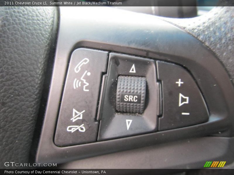 Summit White / Jet Black/Medium Titanium 2011 Chevrolet Cruze LS