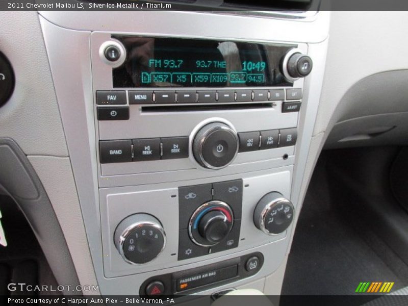 Silver Ice Metallic / Titanium 2011 Chevrolet Malibu LS